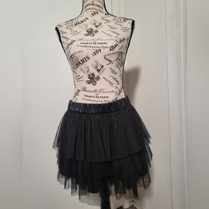 Forever 21 Black tulle skirt. Size M.